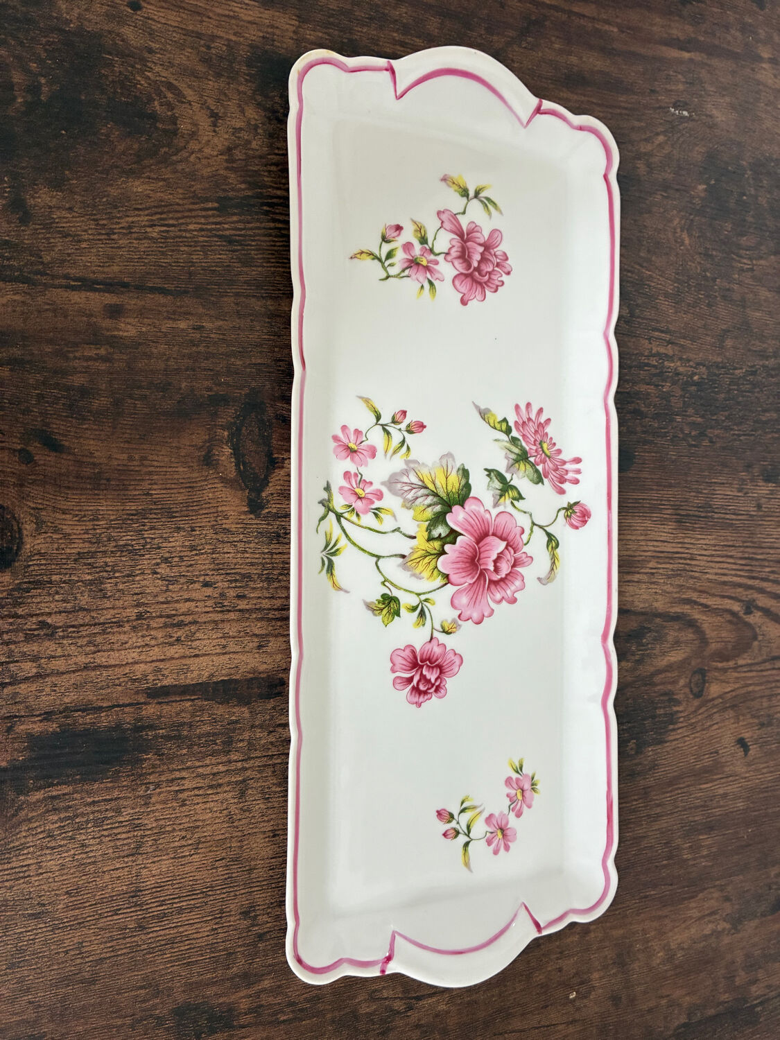 Cake tin