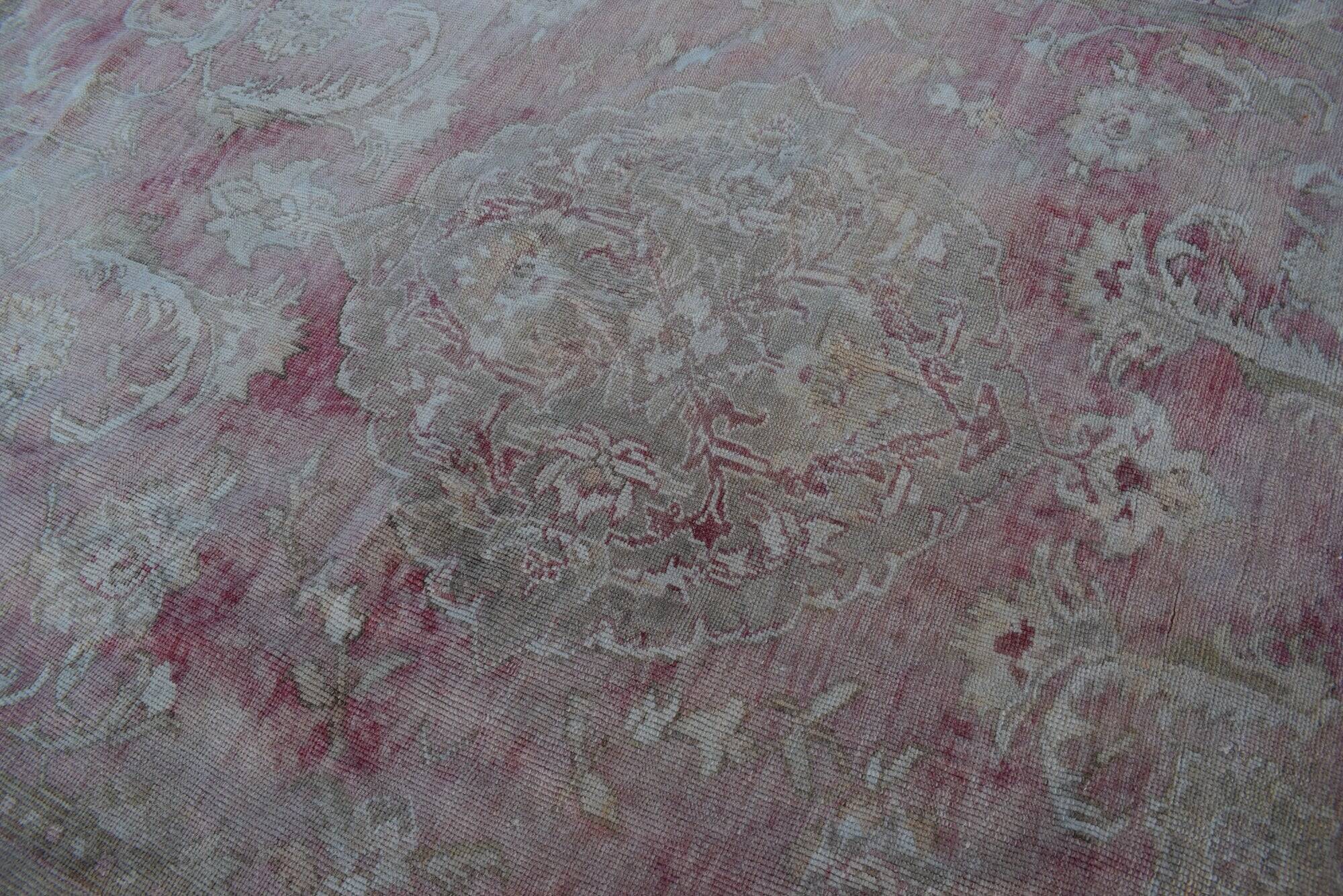 Vintage Turkish rug handmade 190x270 cm