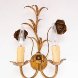 Vintage wall light in gold metal with flower and leaf decoration