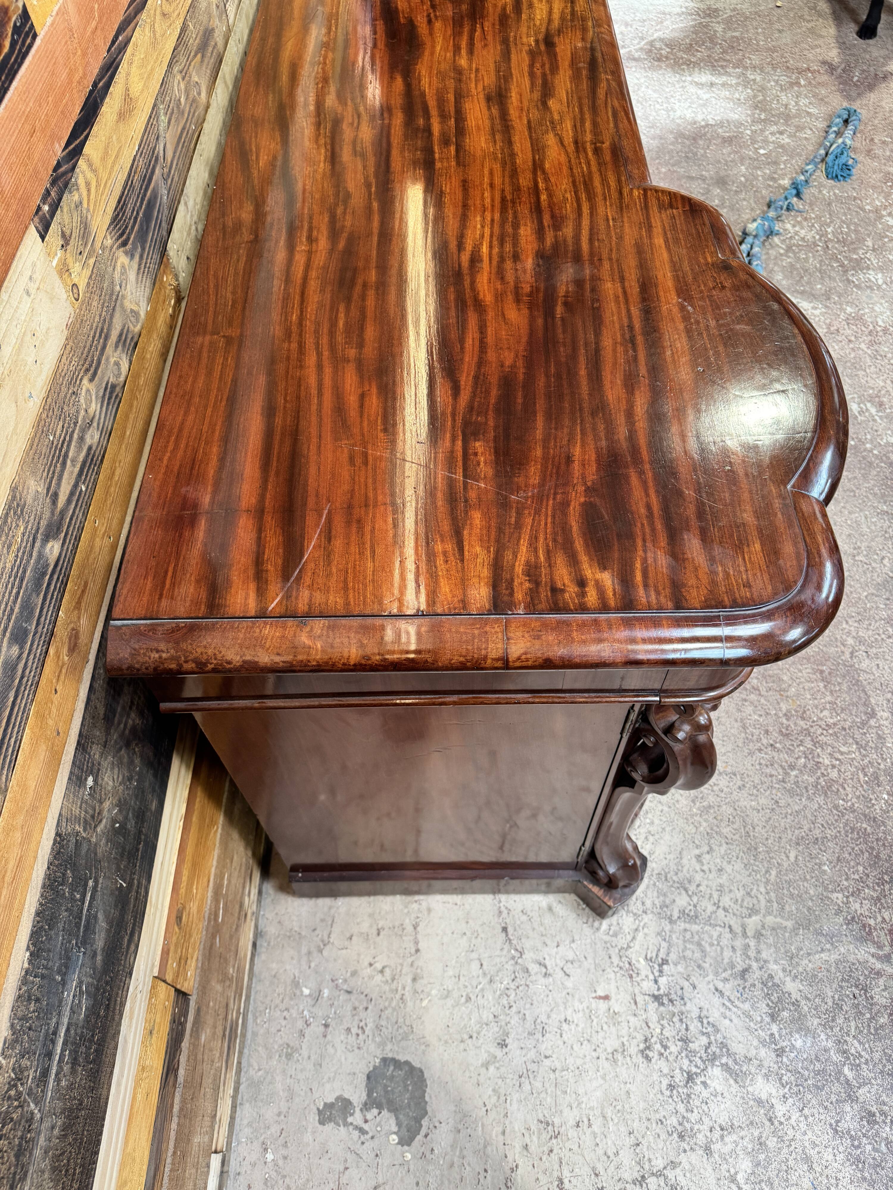English enfilade in mahogany