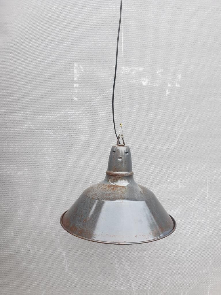 Suspension industrielle émail gris d40