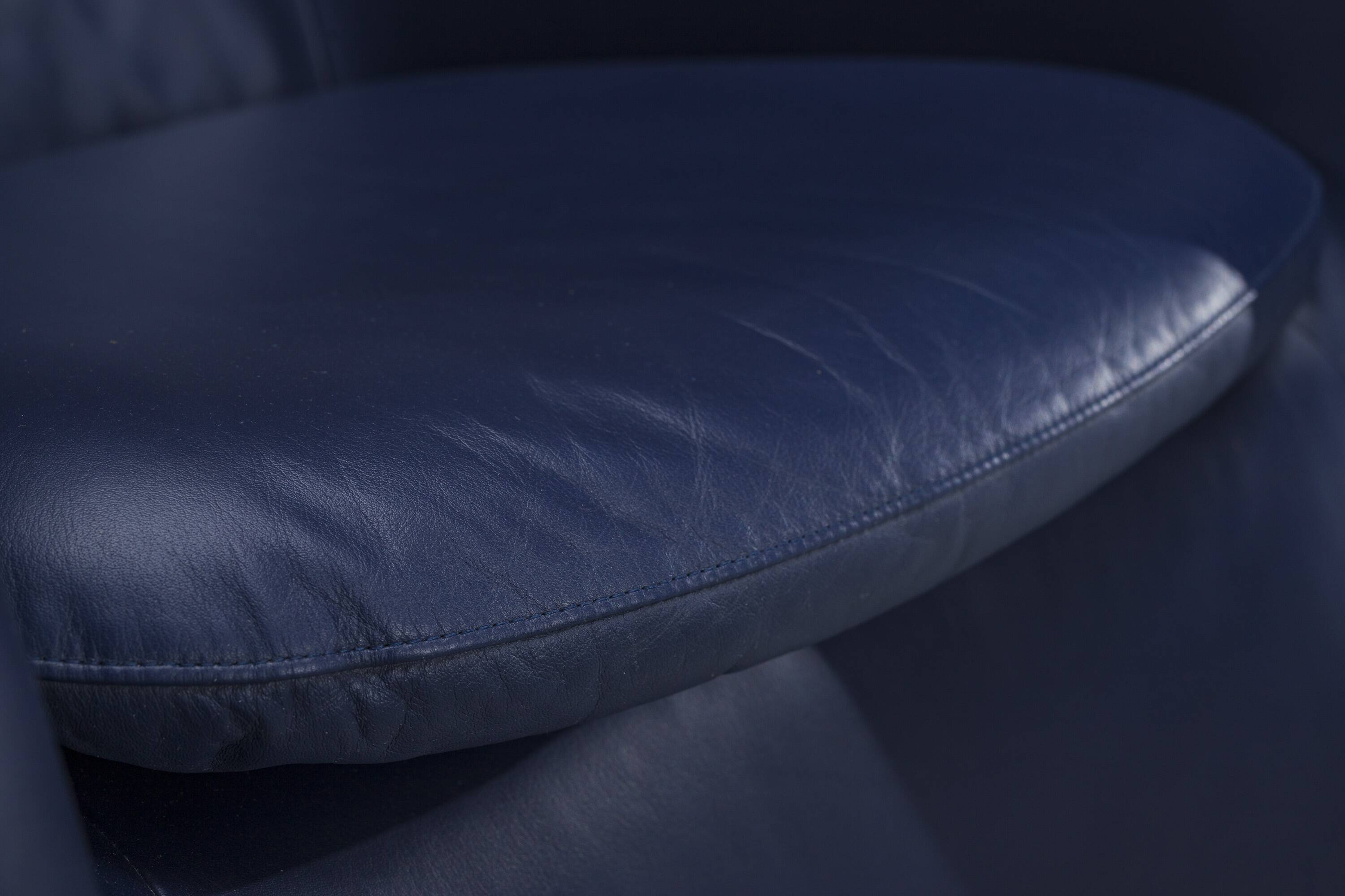 Set of Loge Lounge Chair & Ottoman by Gerard Van Den Berg for Montis, 1990s