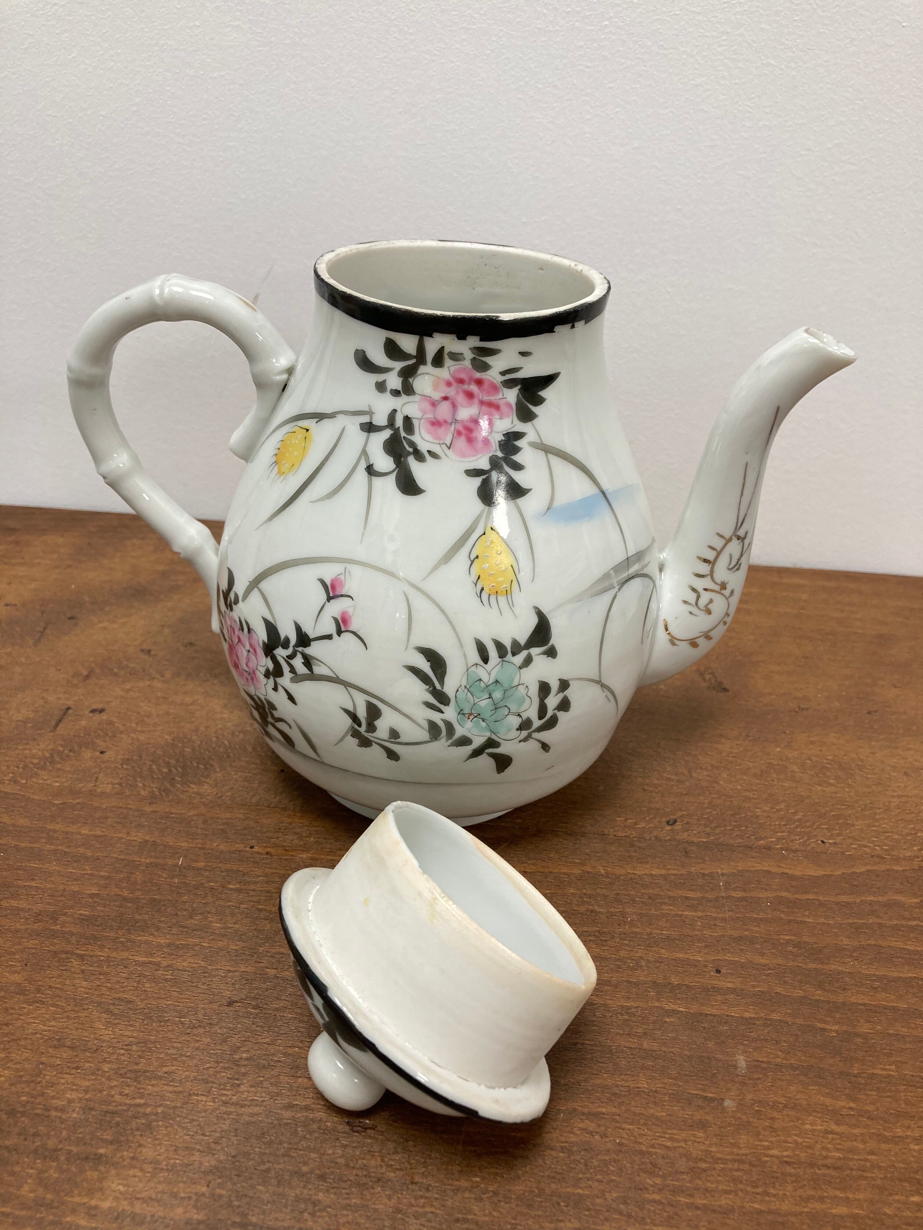 Hand-painted porcelain teapot