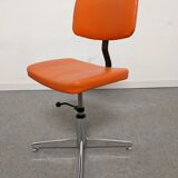 Swivel office chair from the 60s/70s