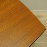 Table en teck, design danois, années 1960, production : Danemark