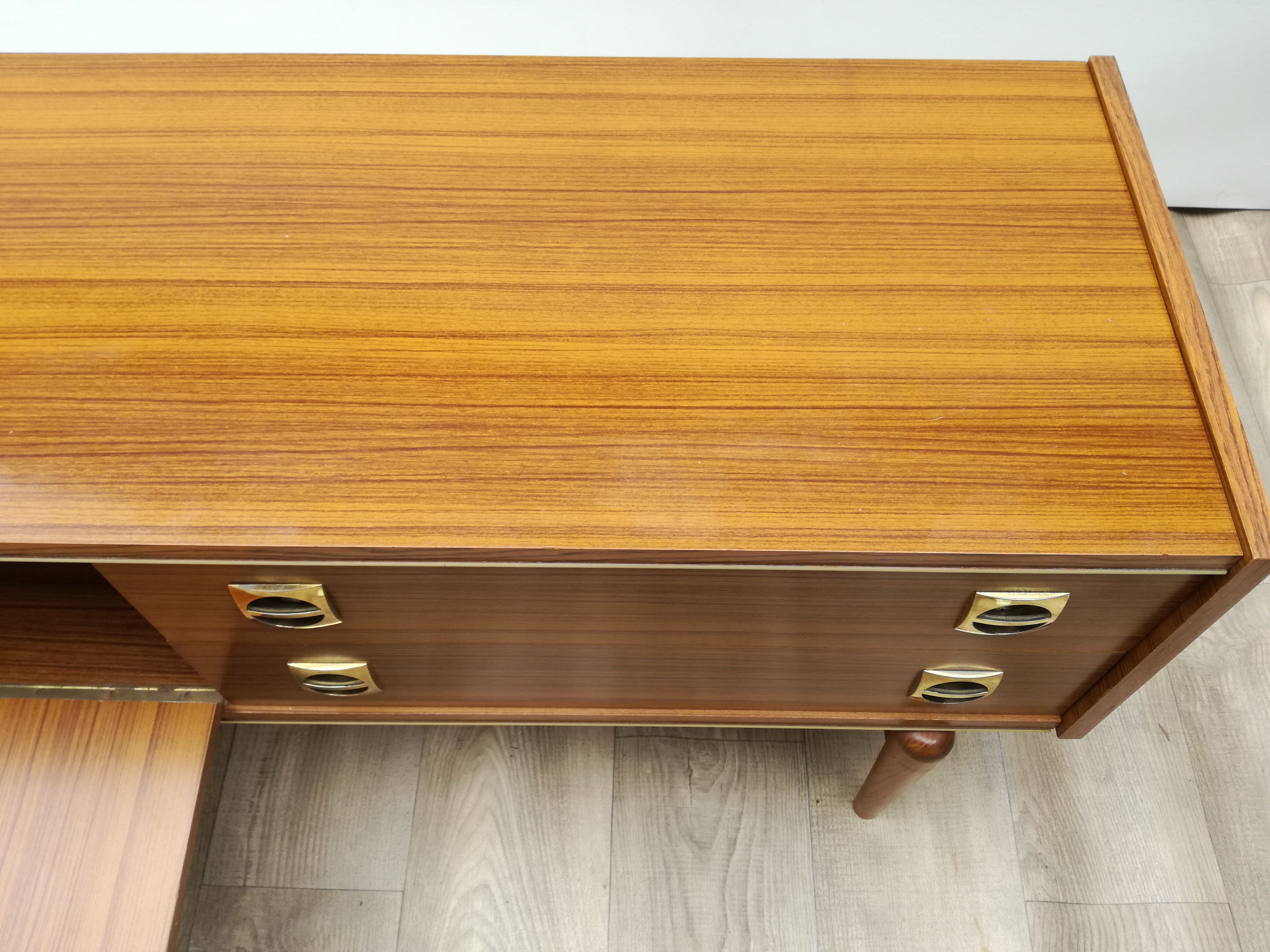 Sideboard style vintage 60s