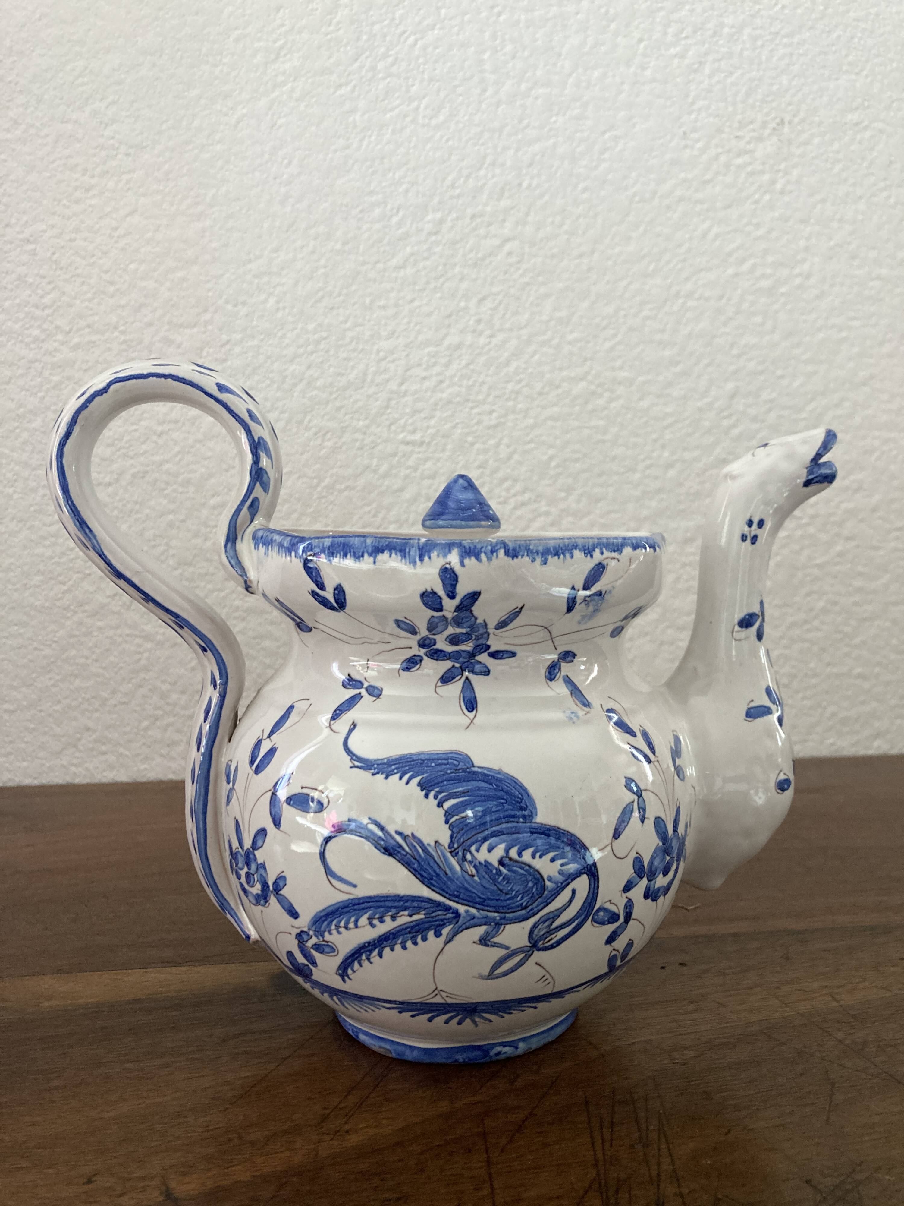 Very beautiful earthenware teapot from Martres-Tolosane with Moustiers decorations