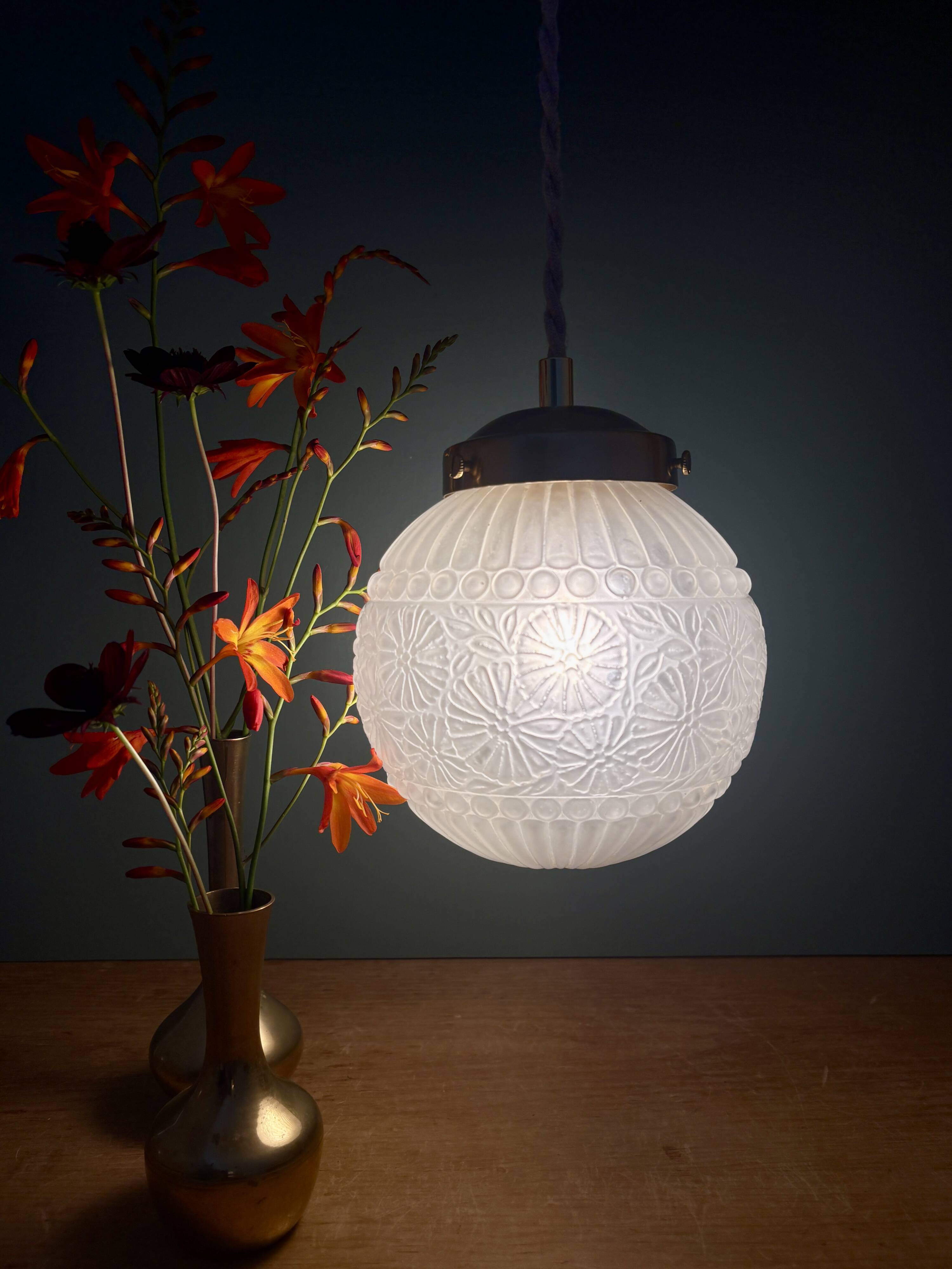 Vintage art deco frosted glass globe pendant light