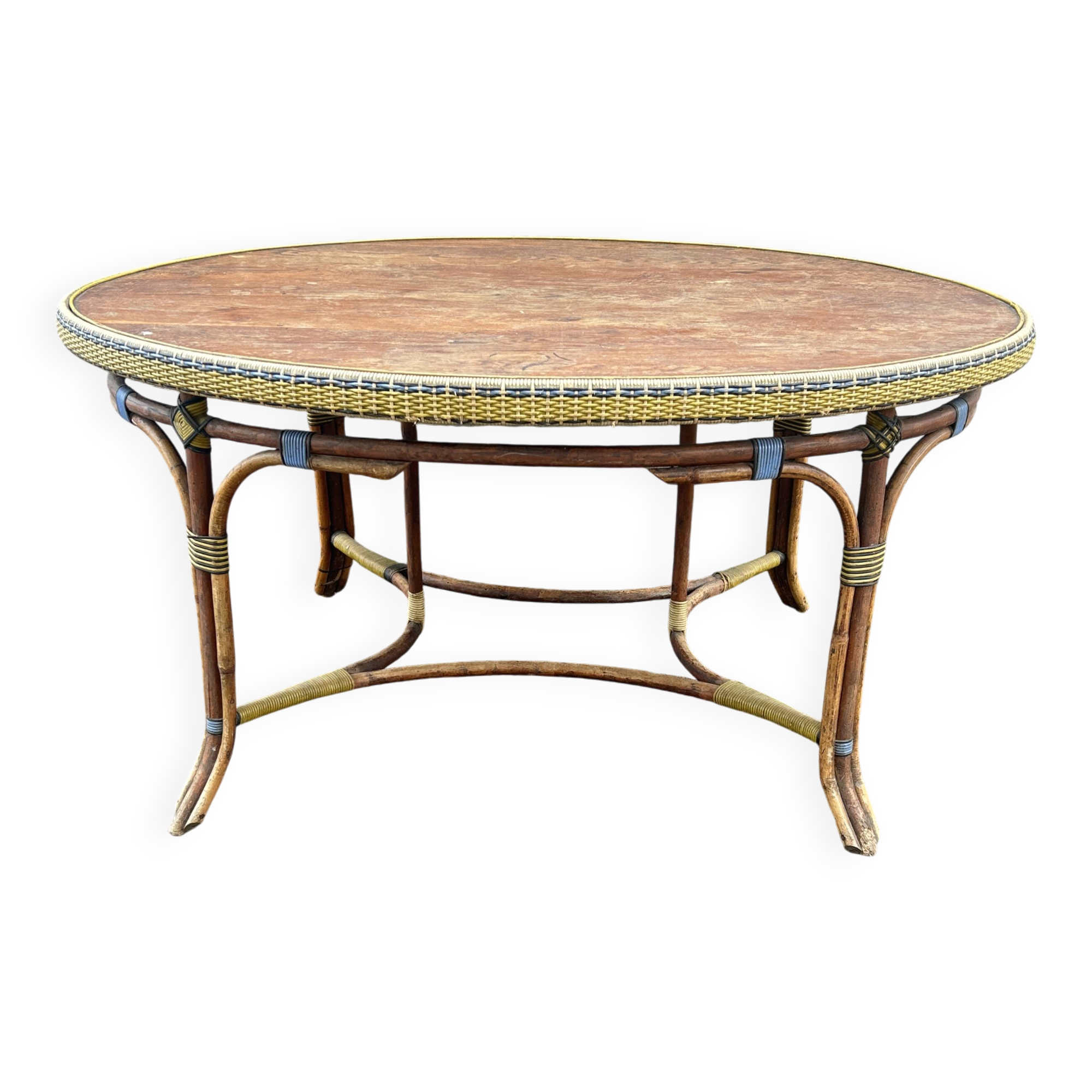 Table ovale en bois et rotin , début XX Siècle
