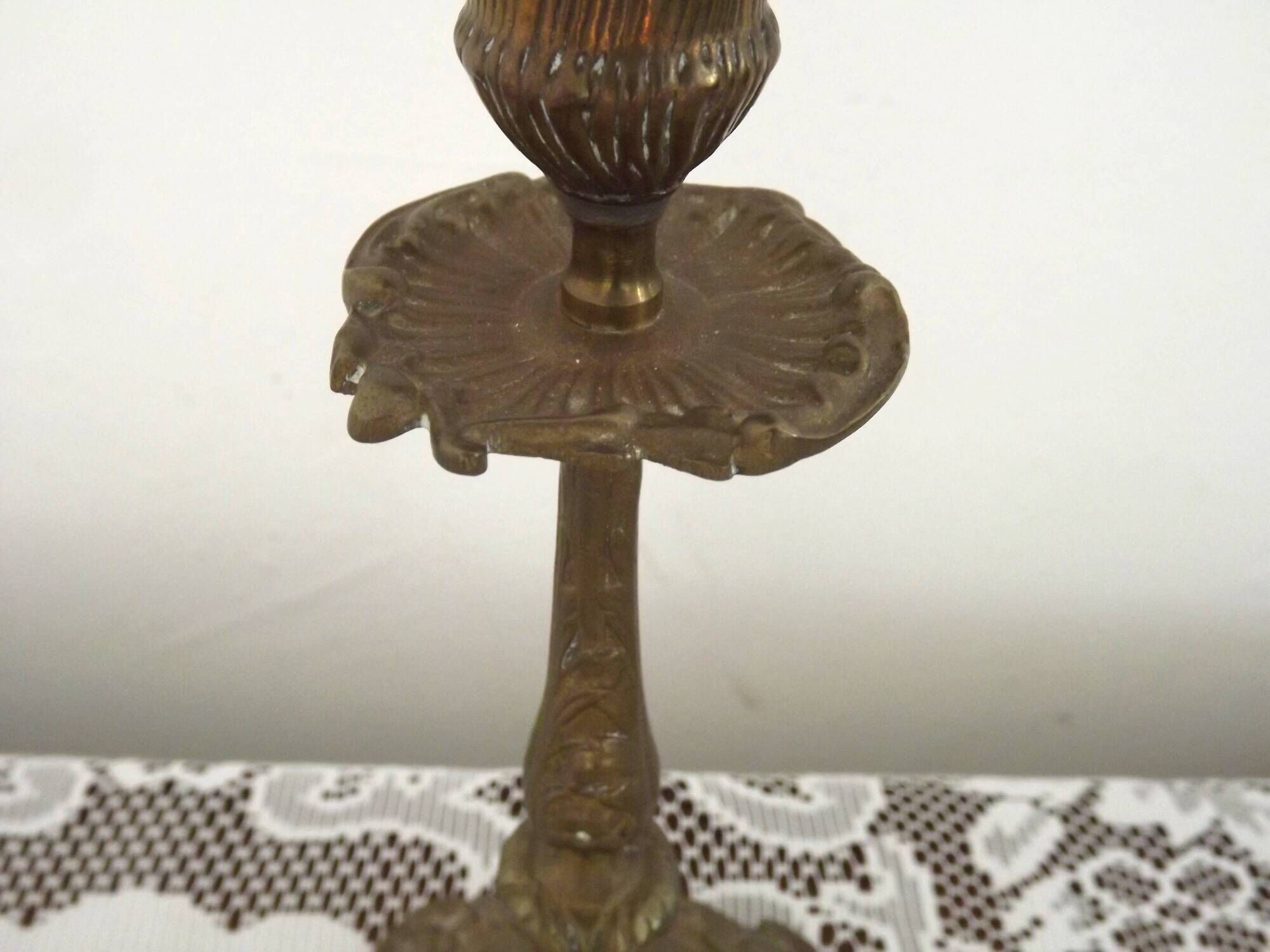 French Vintage Bronze Candlestick With Lovely Acanthus Leaf Detail 5165