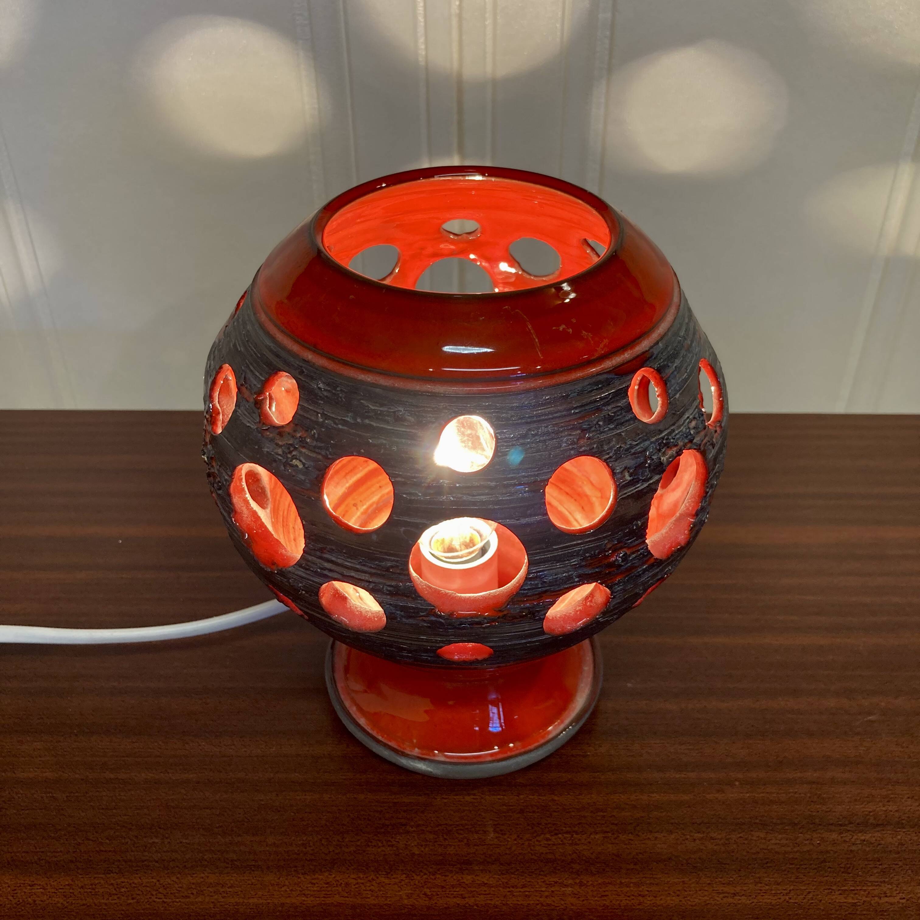 Ceramic lamp, 1960s design.