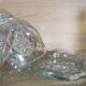 Beurrier ancien en verre taillé