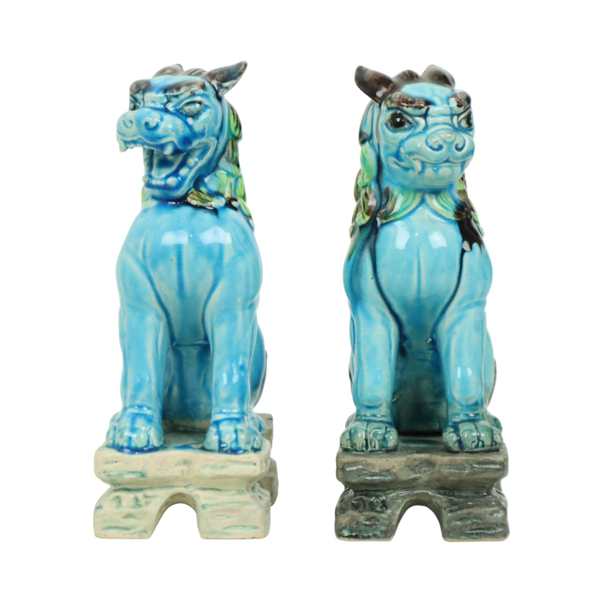 Pair of Chinese Guardian Lions Foo Dogs Blue Ceramic