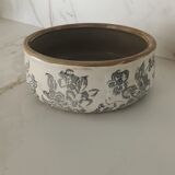 Vintage pot