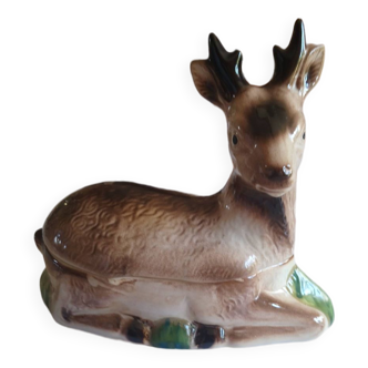 Earthenware deer