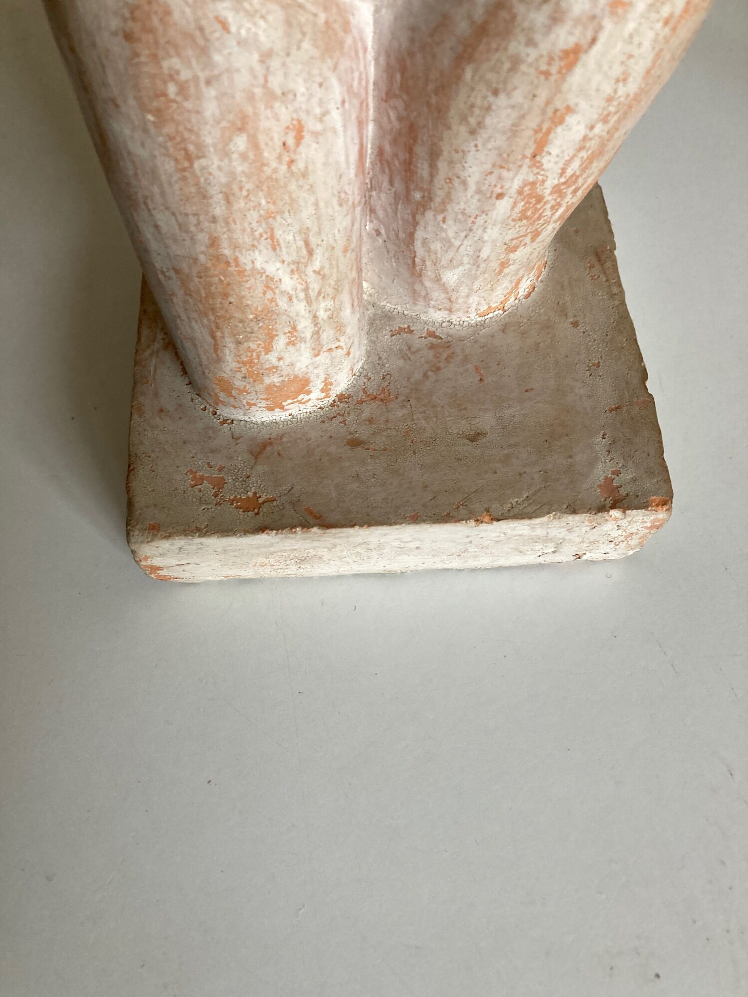 Bust of Aphrodite in the bath after Praxitèle in terracotta 1984