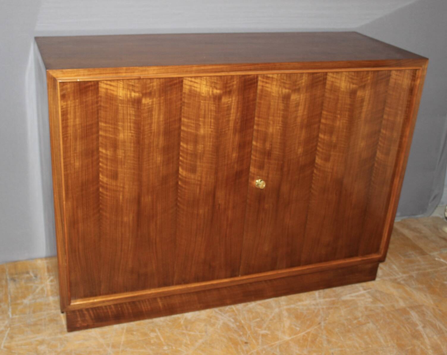 Art Deco period chest of drawers with doors