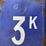 Vintage directional sign