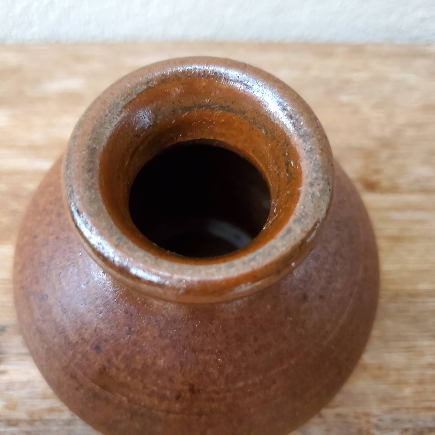 Sandstone ball vase signed Fontgombault