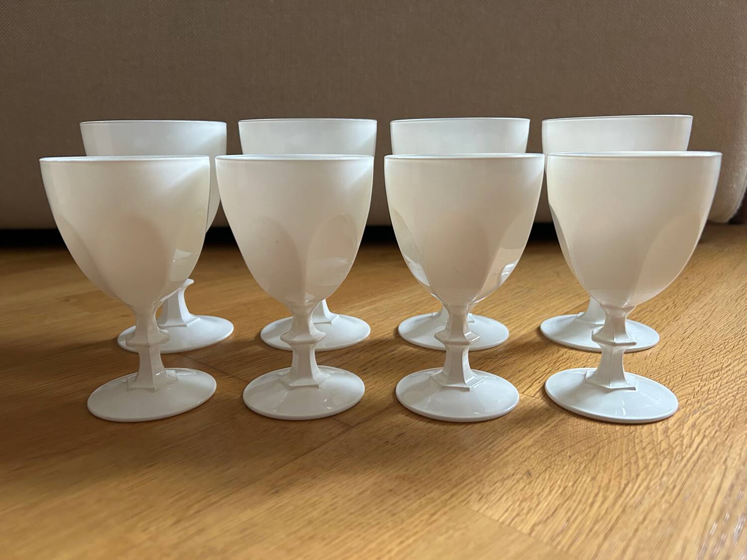 8 verres Cristal d’Arques blanc opaque