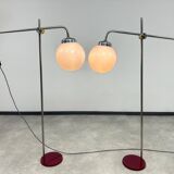 Lampes sur pied chromées modernes du milieu du siècle par paires