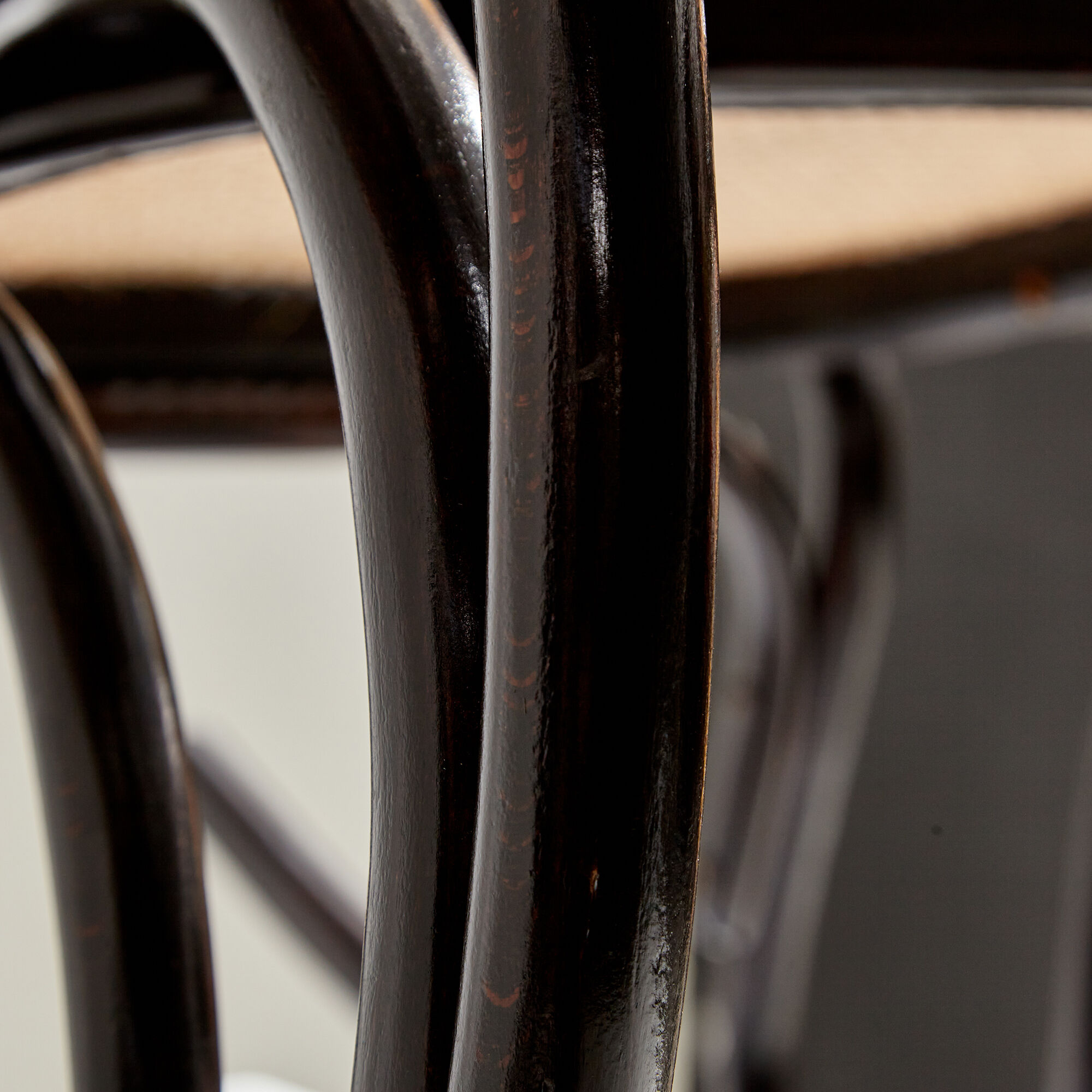 Rocking chair style 825 Thonet