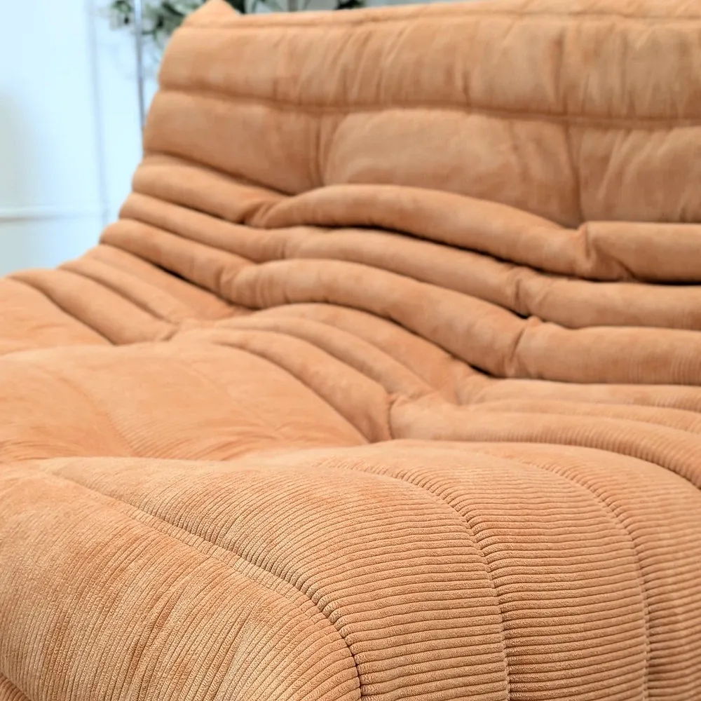 Togo 2-seater sofa by Michel Ducaroy - Apricot