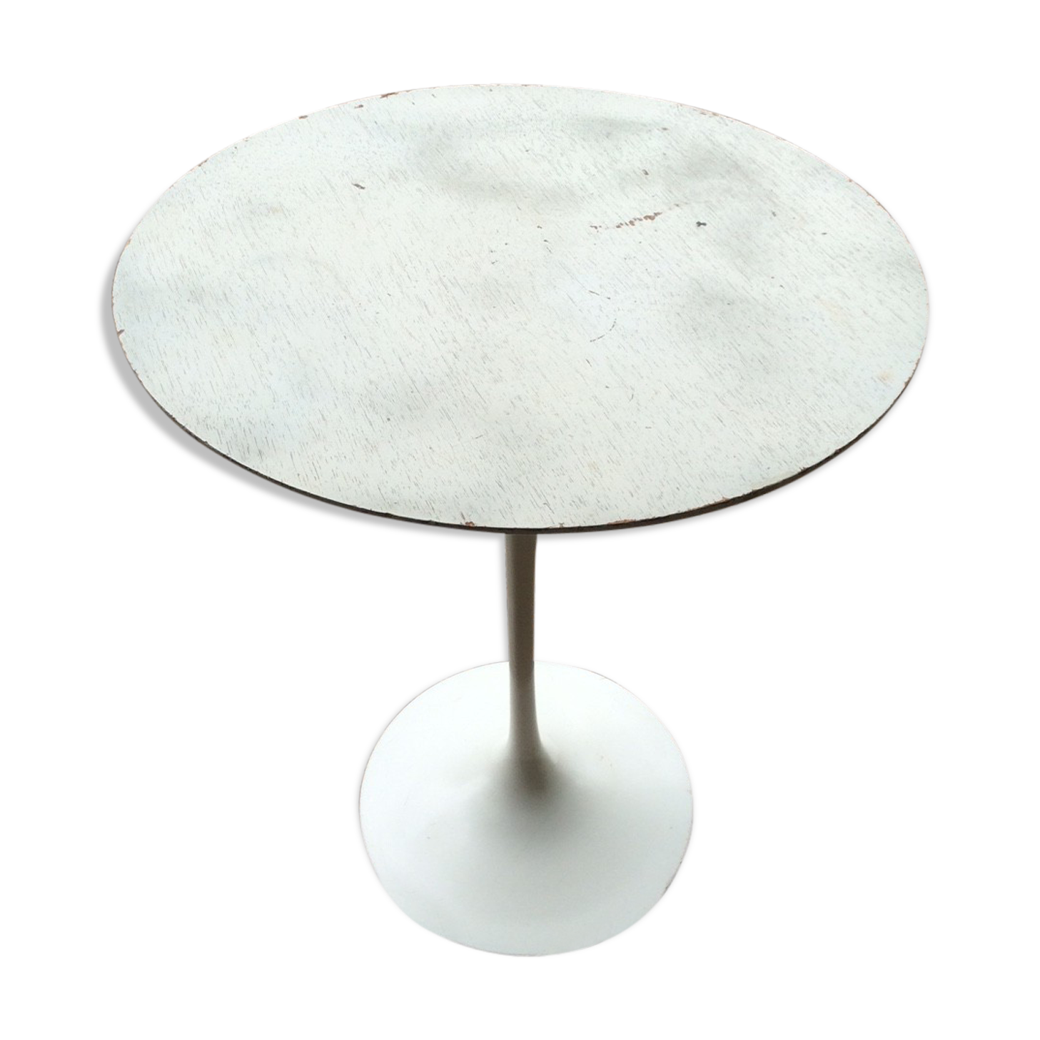 Coffee table by Eero Saarinen for Knoll International