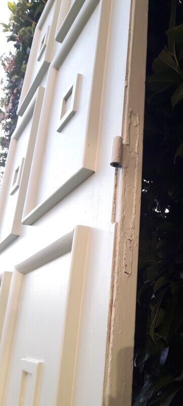 Door 231,5x94,5cm of communication formerly landing