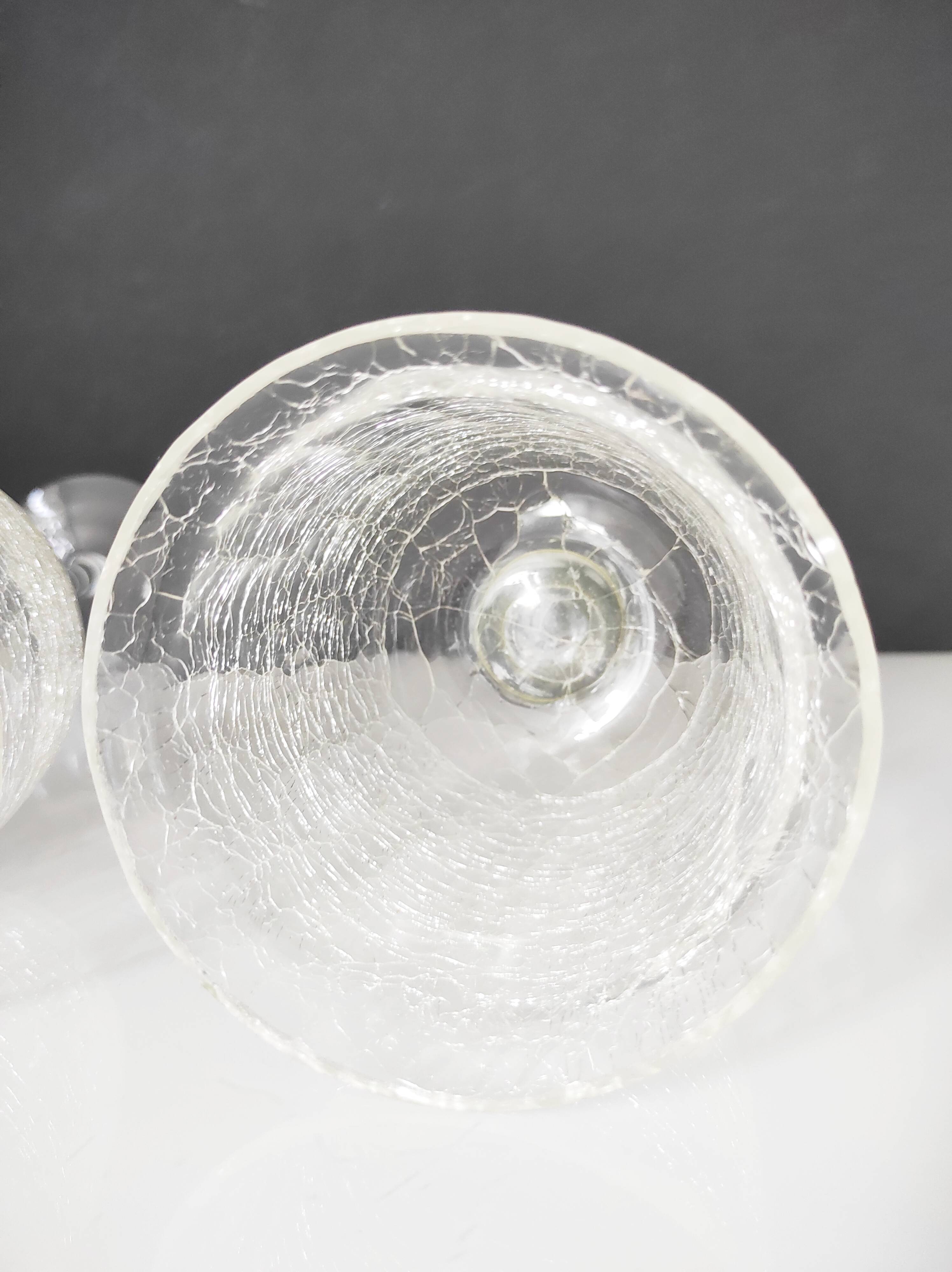 Two cracked glass lanterns 30.5 cm