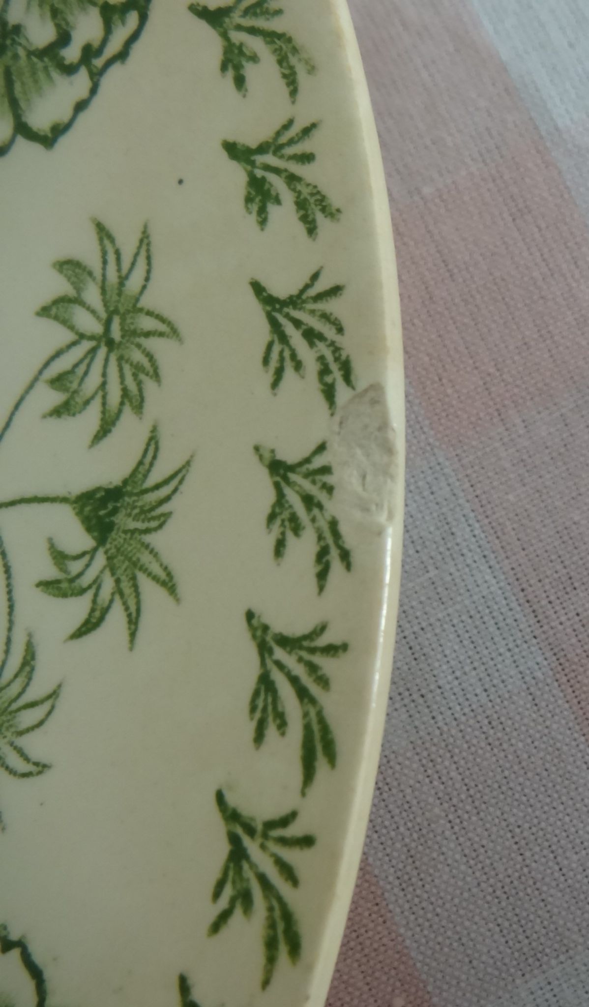 Lot de 4 assiettes plates en faïence de Sarreguemines motif Palmyre