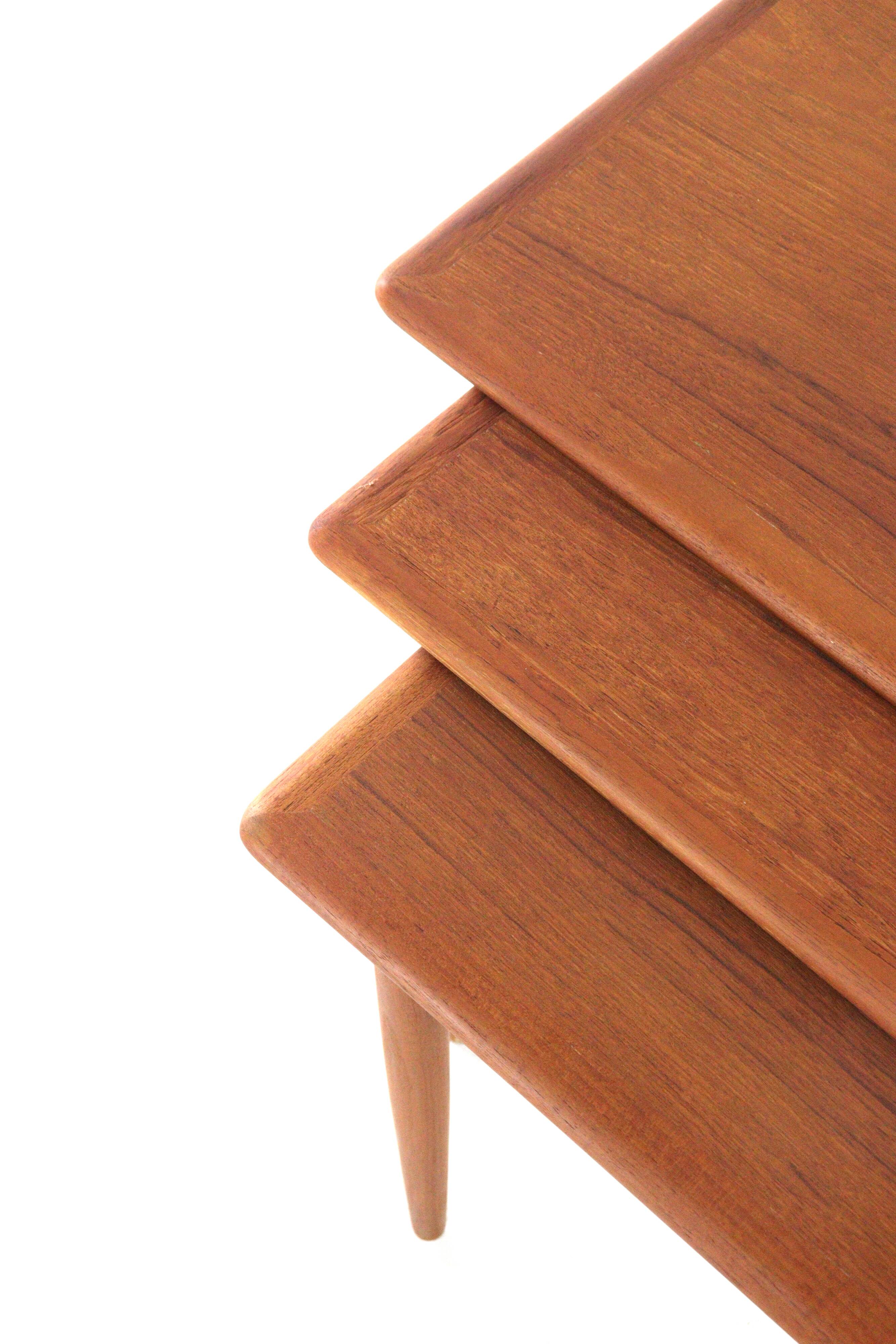 Set of 3 danish nesting tables - danish mid century modern design