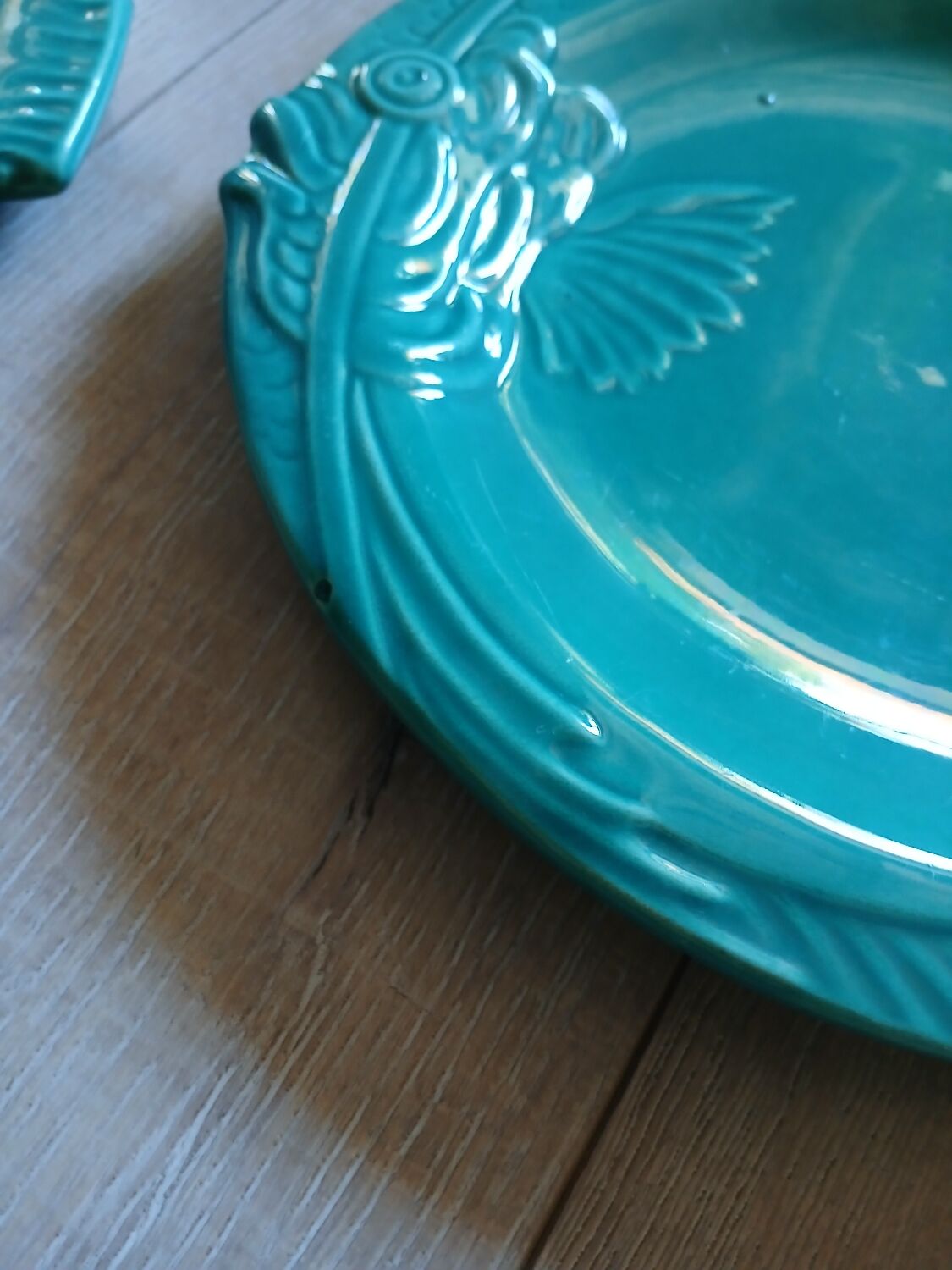 12 vintage zoomorphic dinner plates