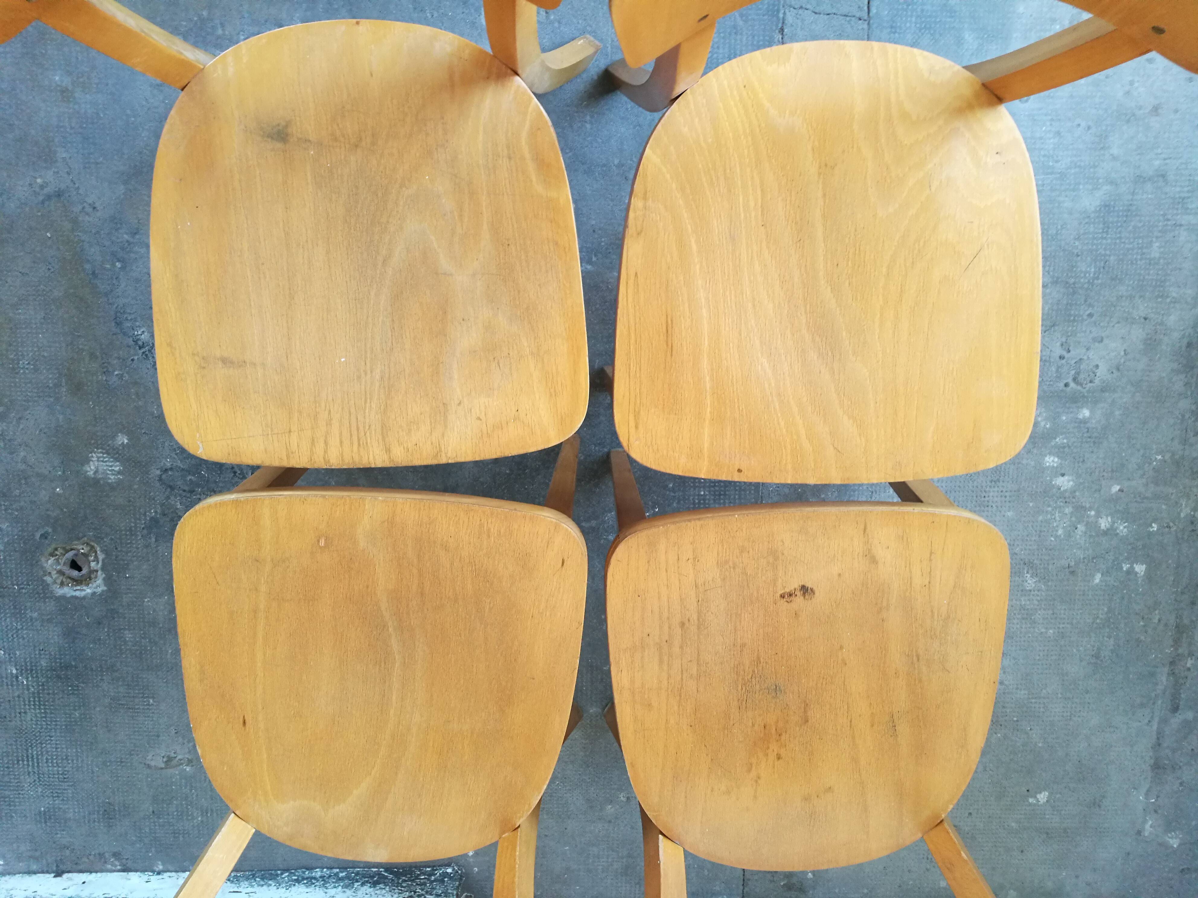 Set of 4 Thonet bistro chairs