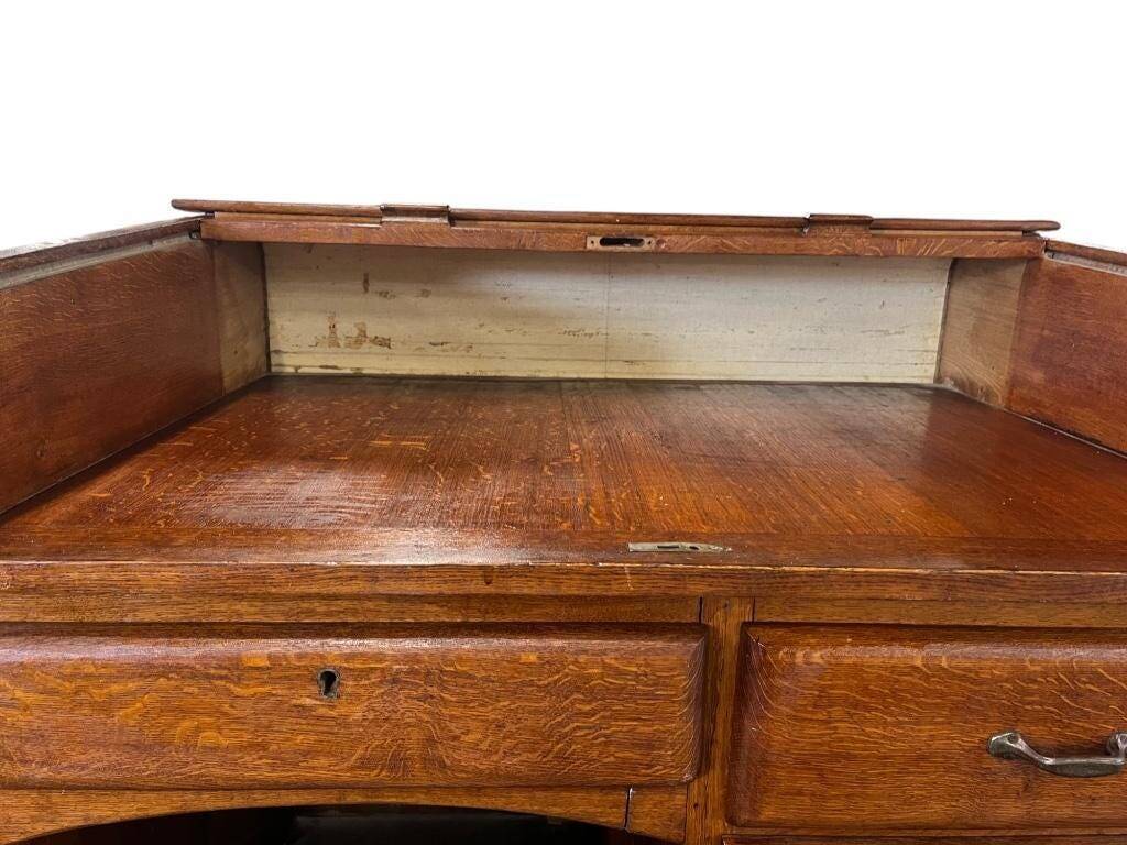 Vintage American desk with roller shutter