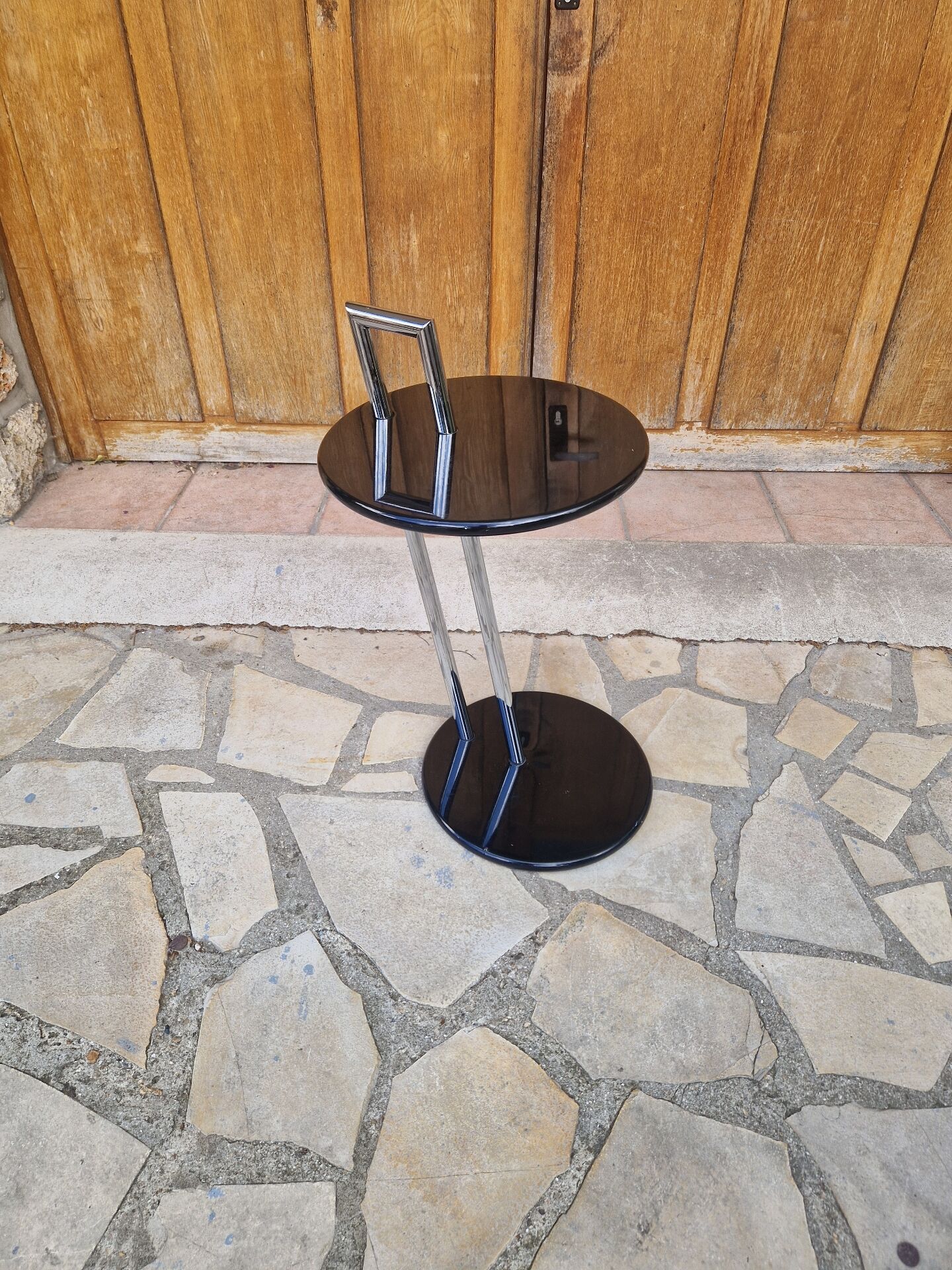Gueridon table design Eileen Gray vintage