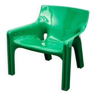 Fauteuil Vicario conçu par Vico Magistretti pour Artemide, Italie années 1970.