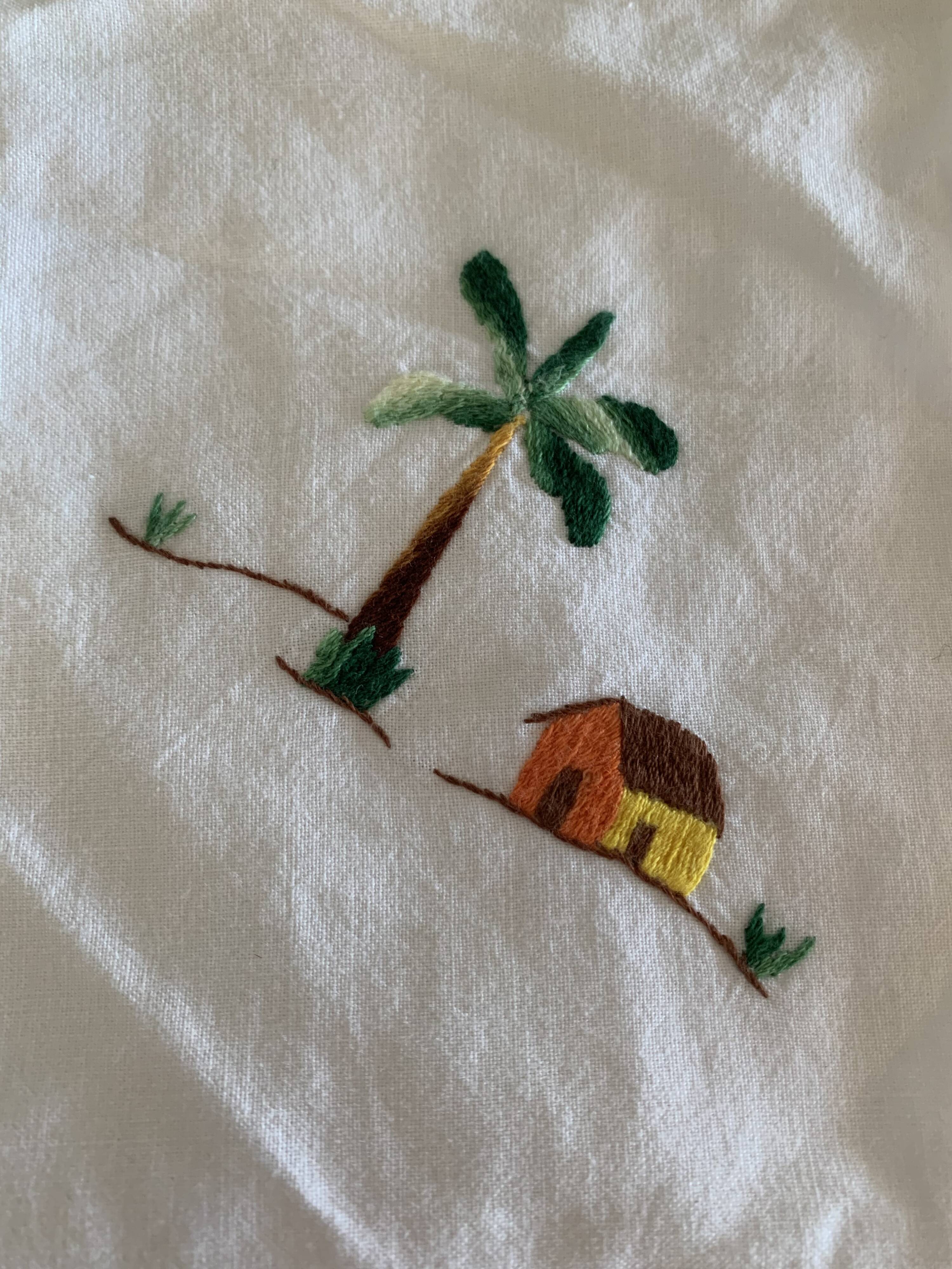 Lot 6 serviettes vintages broderies