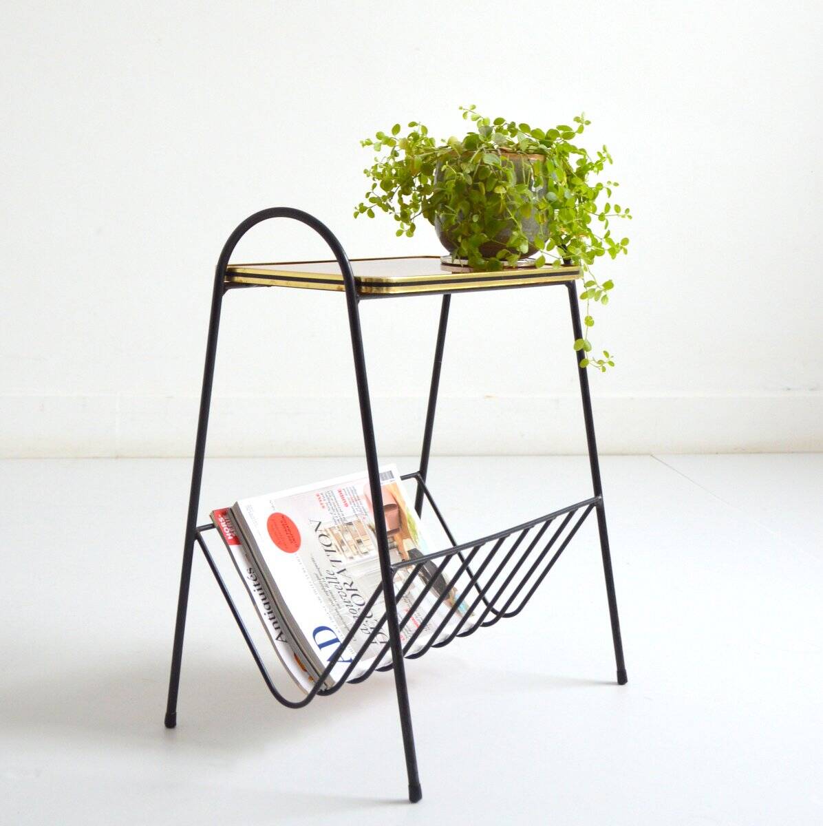 Vintage side table / magazine rack 1950 – 1960s