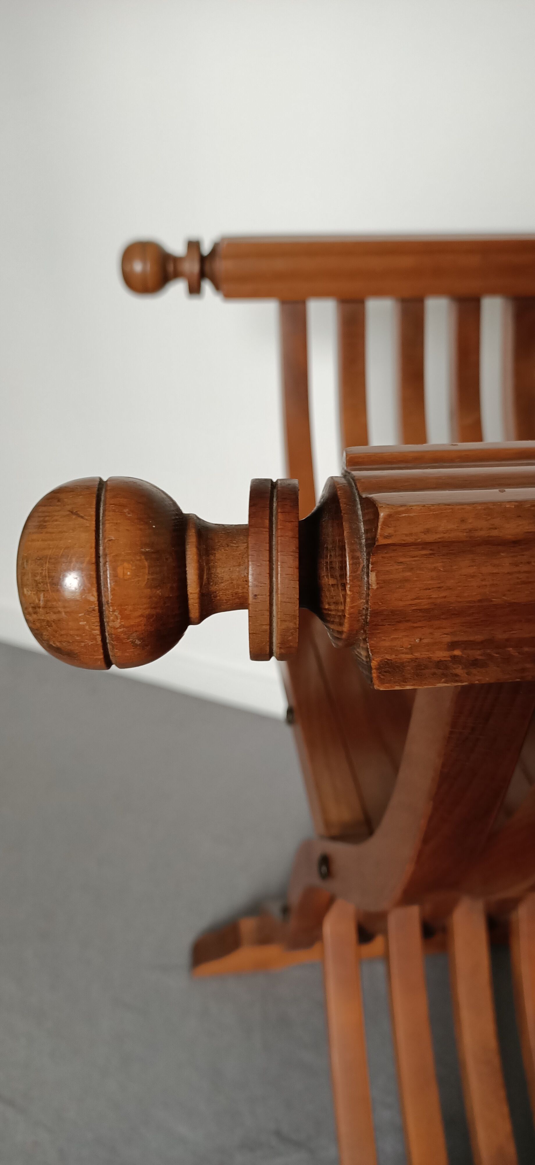 Fauteuil savonarola italien