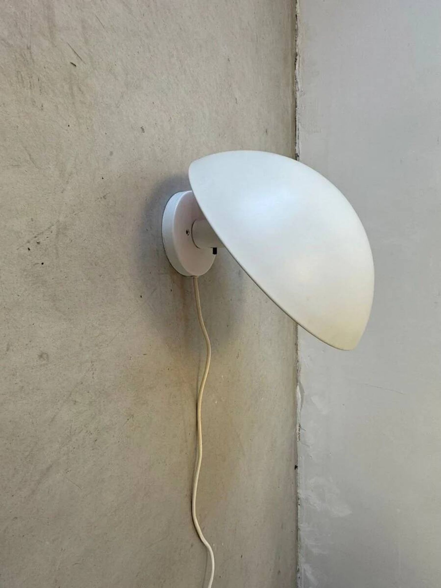 Vintage wall lamp PH Hat -Louis Poulsen