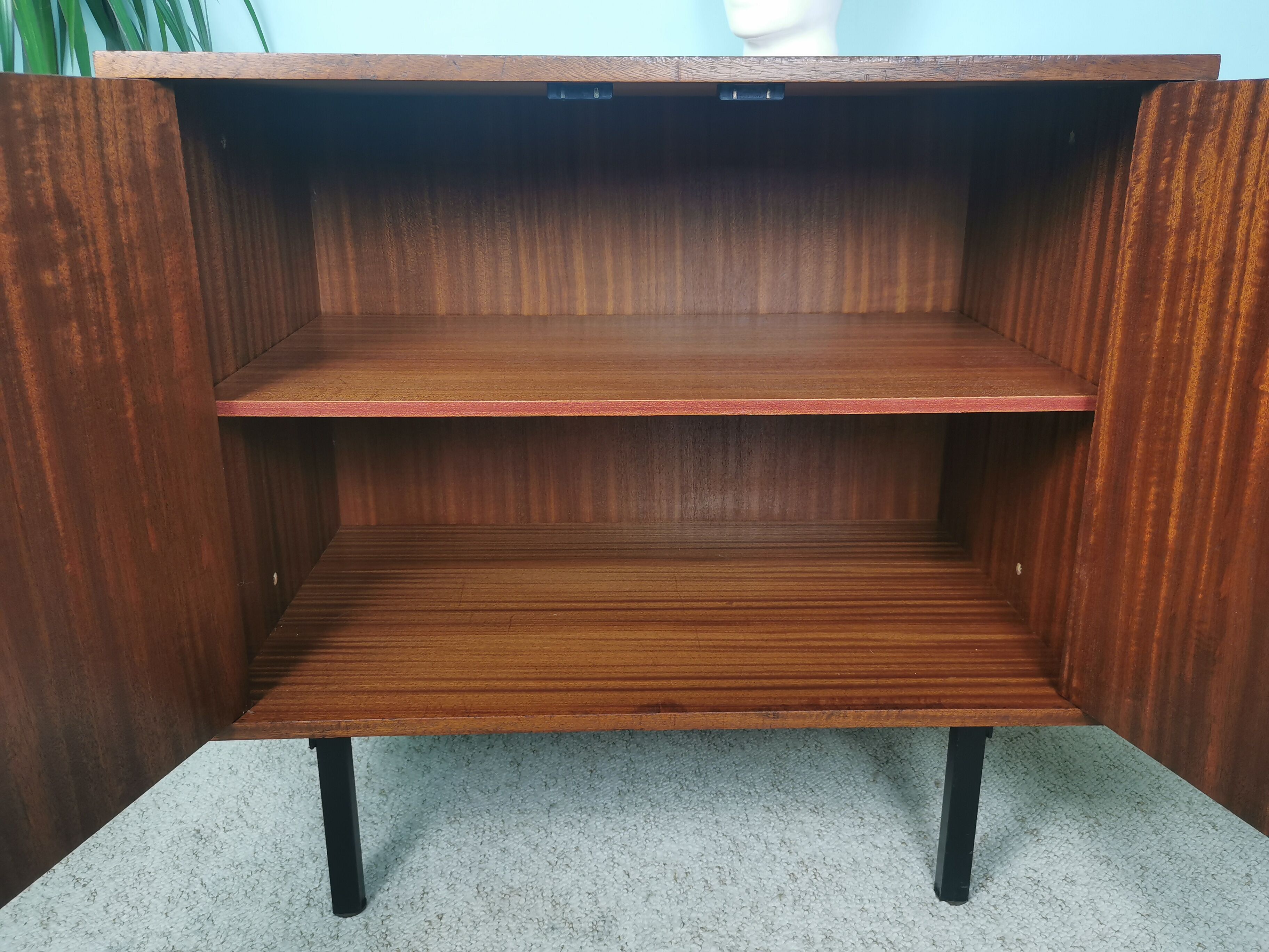 Vintage buffet