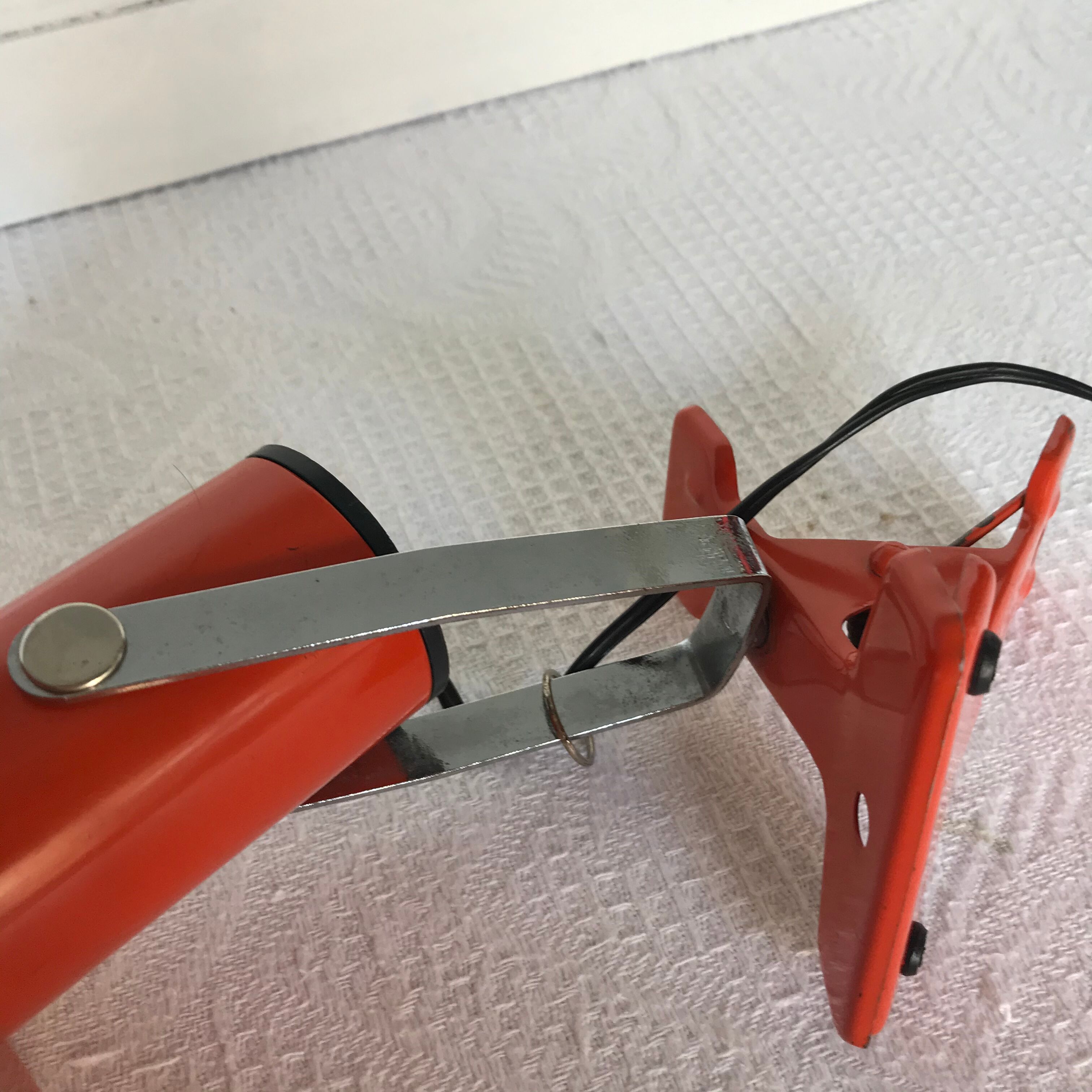 Pliers lamp 70s