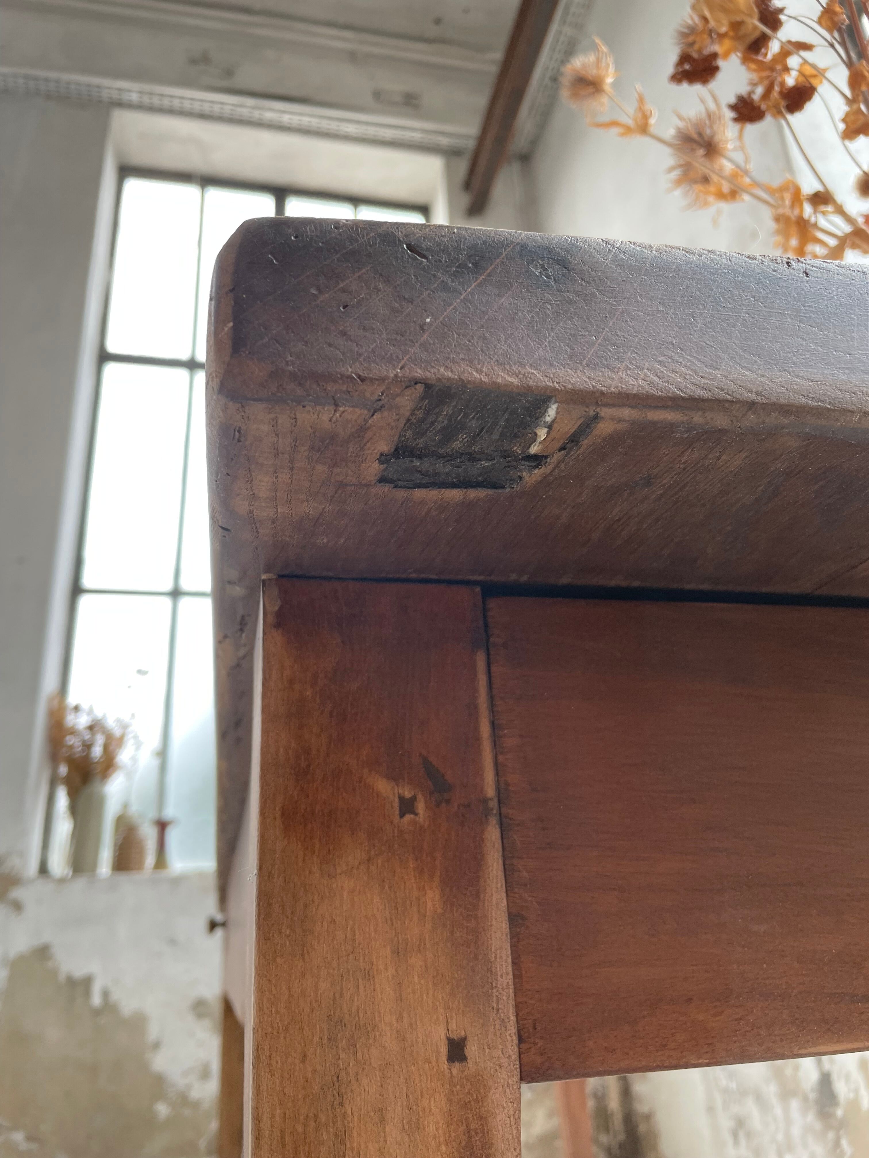 Farmhouse table in oak and walnut 2m