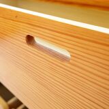 Vintage pine chest of drawers from the 1980s