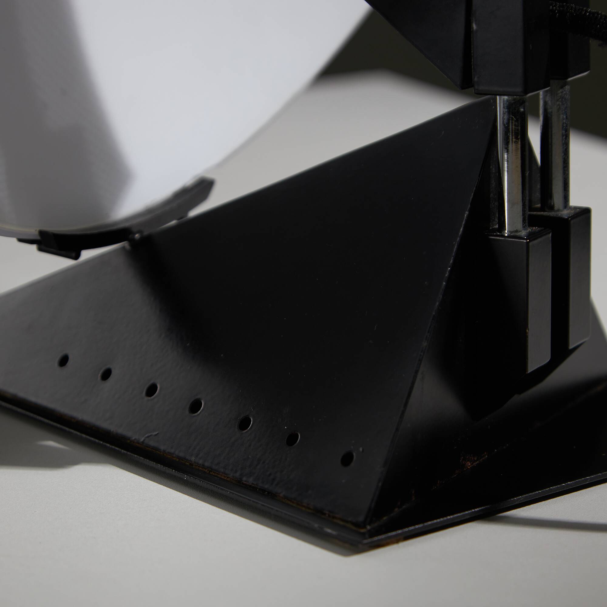 Postmodern Rhombus Shaped Table Lamp with Abstract Blue Stripes on Frosted Murano Glass