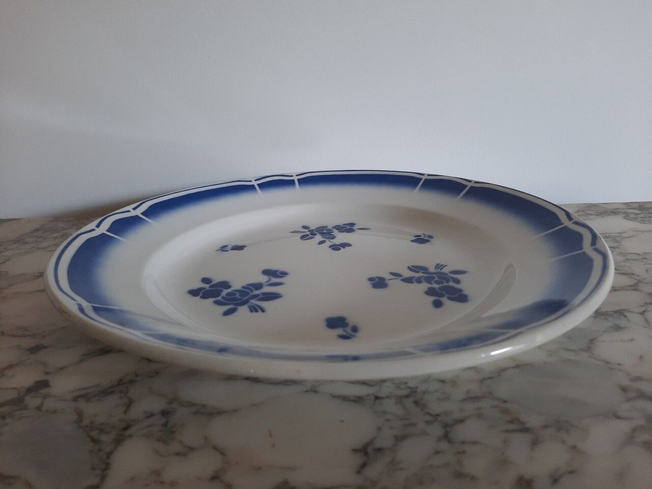Serving dish