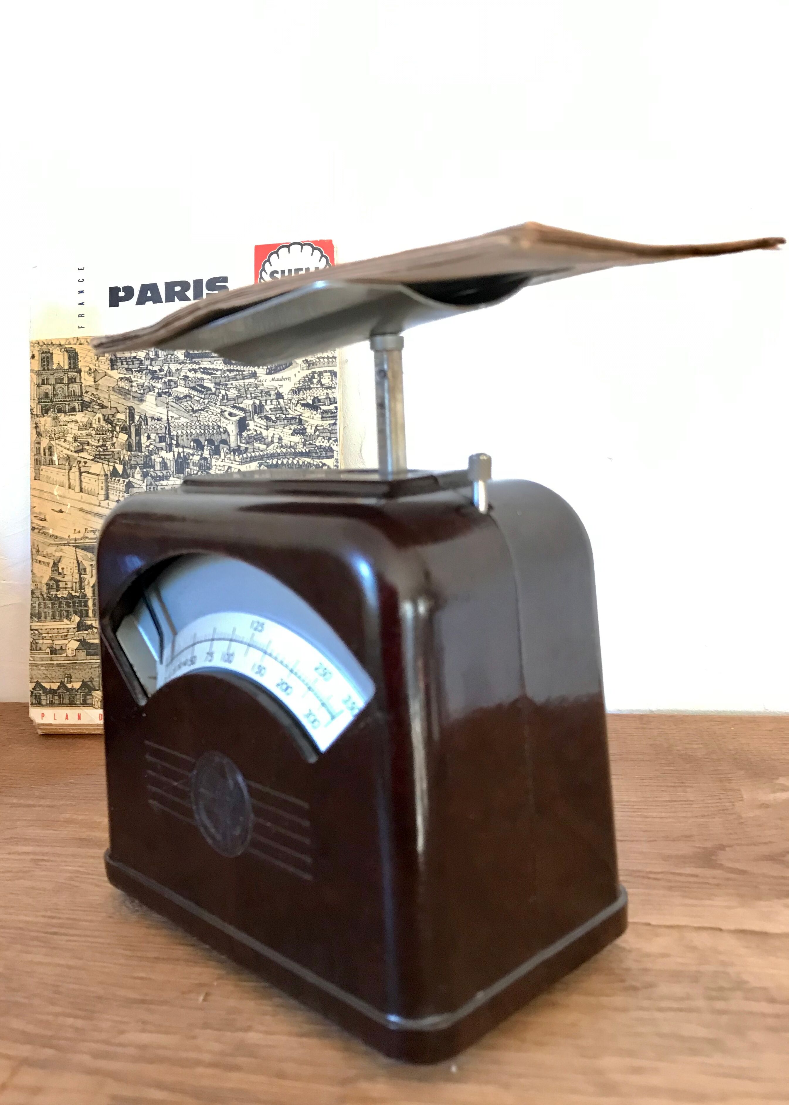 Balance weigh vintage