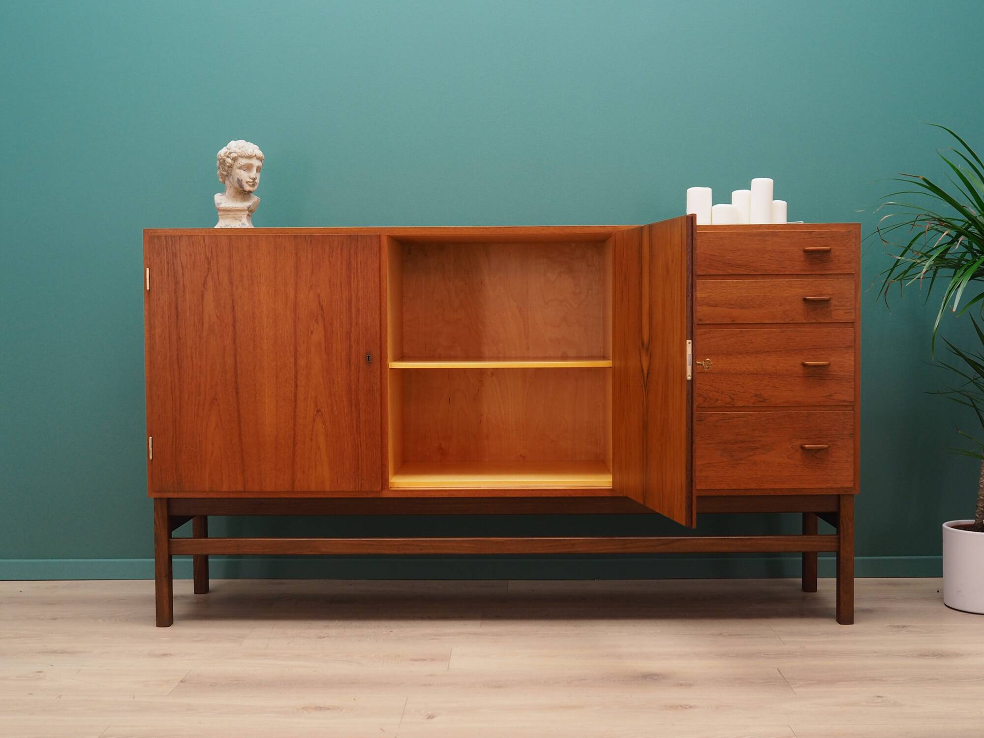 Teak highboard, Danish design, 1970s, production: Denmark