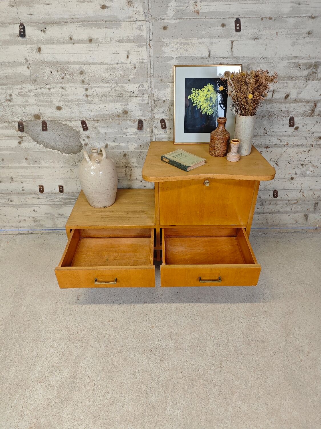 Buffet vintage pieds compas
